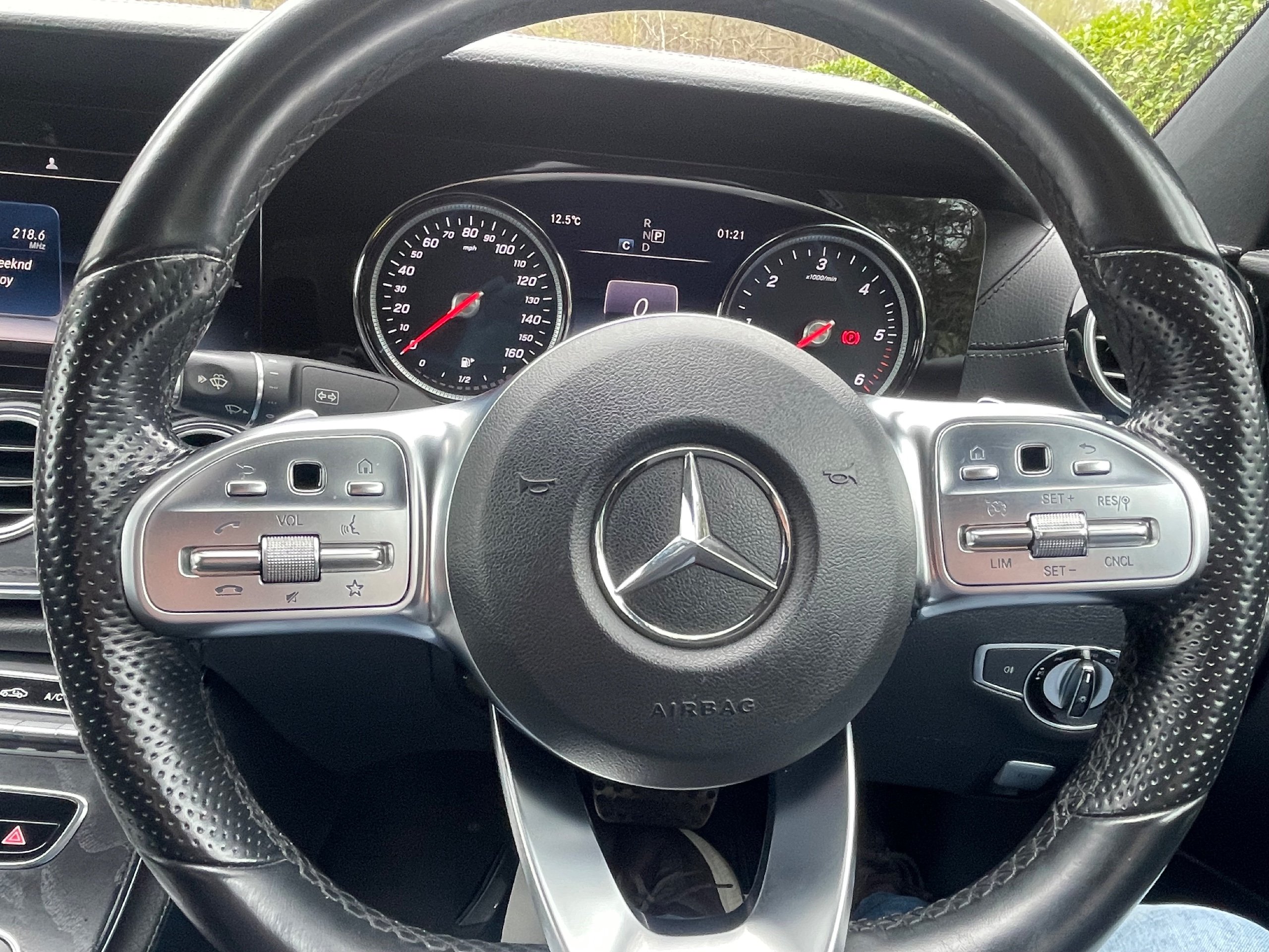 MERCEDES E CLASS 2.0 E220D AMG LINE SALOON 4DR DIESEL G TRONIC EURO 6 S...